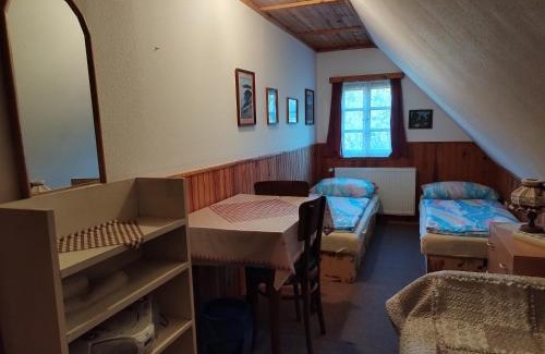 Mricna Casa | Roubenka Mříčná