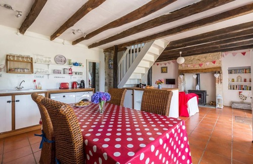 Ladignac le Long Villa | Rouge Cottage - Dos Habitaciones Villa, Capacidad 5