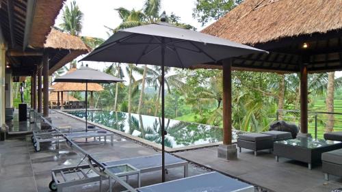 Sambahan Villa | Rouge - Private Villa Condense