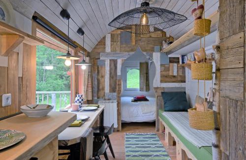 Arrien-en-Bethmale Casa | Roulotte Appoline