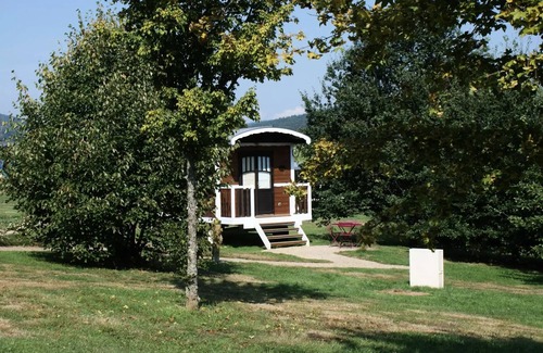 Chamberet Cabina | Pueblo de Monédières - Alquiler de remolque 1 habitación 2/4 personas