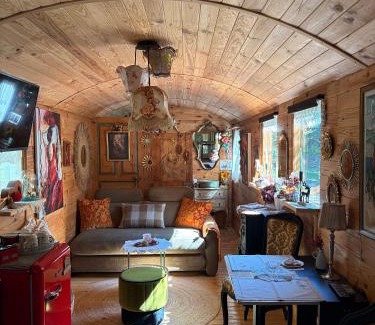 Zonza Casa | Roulotte insolite U tragulinu