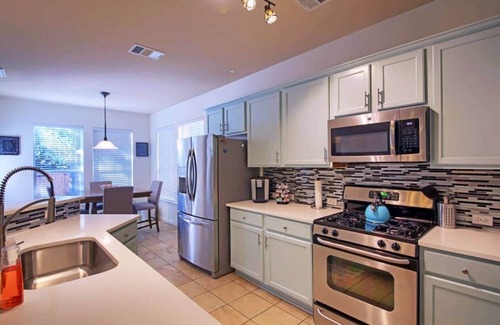 Brushy Creek Casa | Round Family Family Retreat 4BR/3.5BA, Sleeps 10!
