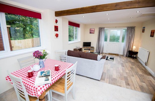 Laugharne Casa | Round Park Annexe