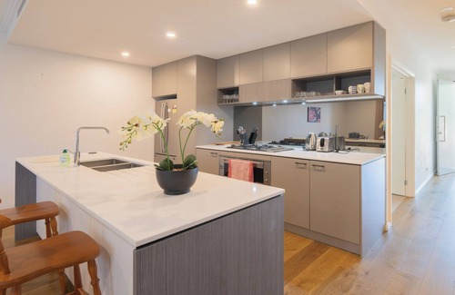 Rouse Hill Casa | Rousehill/4Br/Near train station/near shopping/park/swimming pool/