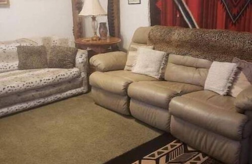Newberry Springs Casa | Route 66 Lake House