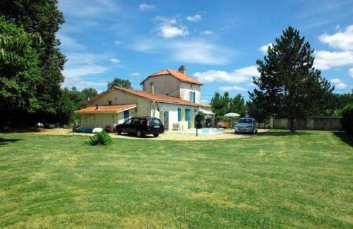 La Rochebeaucourt-et-Argentine Casa | Rowland's French Retreat