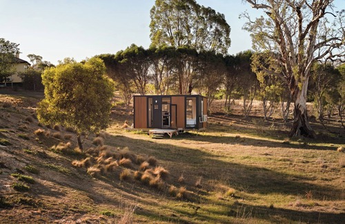 Glenmore Casa | Rowsley Valley Tiny House 1 by Tiny Away