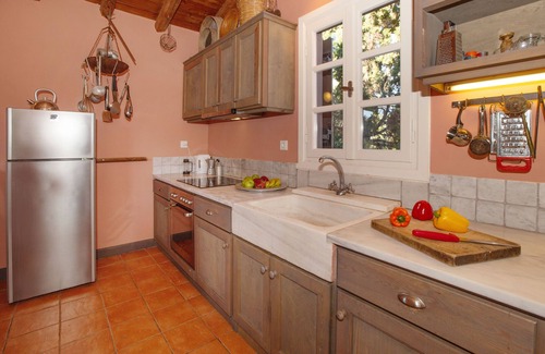 Kilada Casa | Casa aislada de olivares de alta calidad con vista al mar