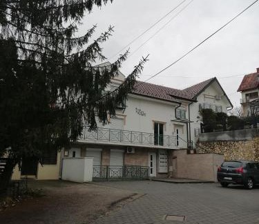 Vrnjacka Banja Apartamento | Royal 019