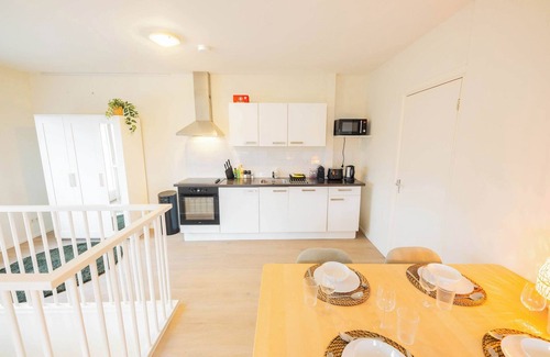 Stratum Apartamento | Royal 65m2 One Bedroom Apartment (VW-140-A)