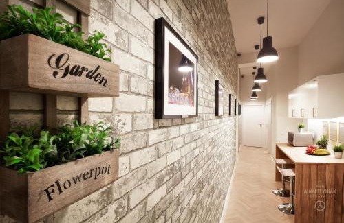 Srodmiescie Apartamento | Royal Aparthotel Piotrkowska 116
