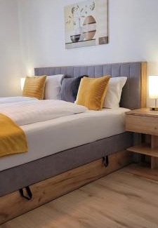 Baden-Baden Apartamento | Royal Apartment