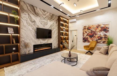 Lviv City Center Apartamento | Royal Apartment on Fredra 4a