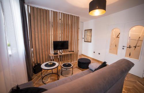 Backa Palanka Apartamento | Royal Apartment