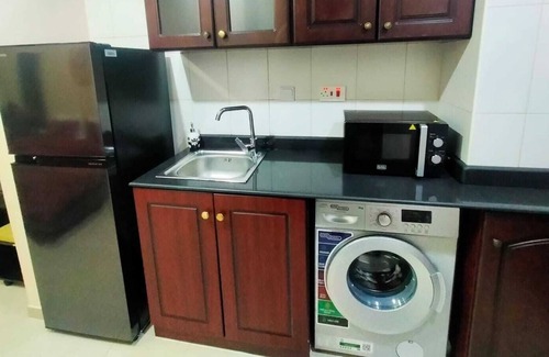 Al Hamra Village Apartamento | ROYAL BREEZE APARTMENT Sea View. Studio Room.