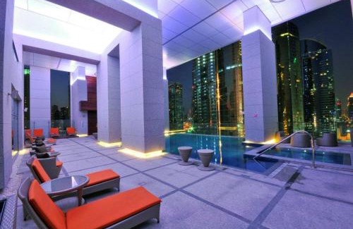Jumeirah Lake Towers Apartamento | Royal Club By RVHR, Bonnington Residential Tower - JLT