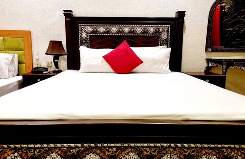 Lahore Hotel | Royal Continental Hotel