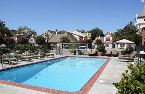 Solvang Hotel | Royal Copenhagen Inn
