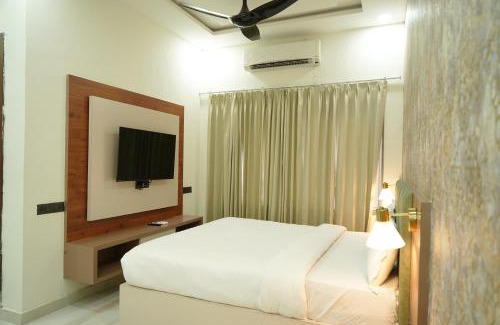 Rohtak Hotel | Royal Delight Resort