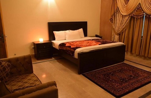 Abbottabad Hotel | Royal Emirates Residence