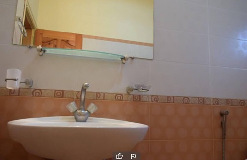 Abbottabad Hotel | Royal Emirates Residence
