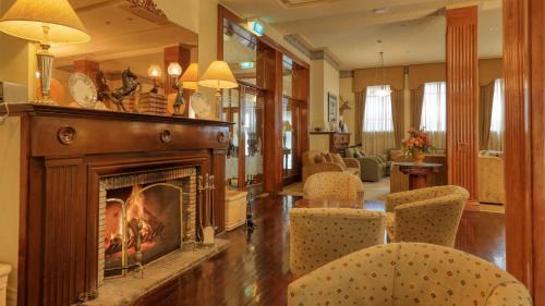 Broken Hill Hotel | Royal Exchange Hotel