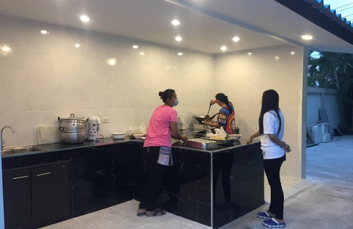 Cha-am Hotel | Royal Graces Pool Villas