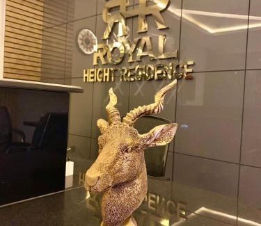 Bahria Town Apartamento | Royal Height Residence
