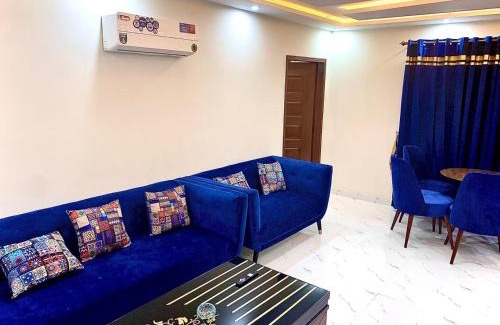 Bahria Town Apartamento | Royal Height Residence