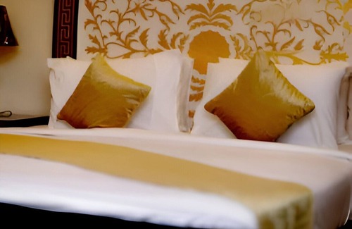 Lahore Hotel | Royal Inn Hotel