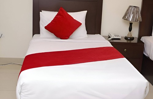 Lahore Hotel | Royal Inn Hotel