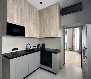 Lviv City Center Apartamento | Royal jacuzzi apartment on Krehivska 10 st