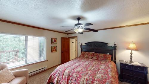 Brian Head Apartamento | Royal King Suite Pool-Spa Ski-in out Gym, Sauna, Laundry, BBQ