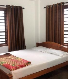 Mananthavady Casa | Royal Koottungal Guesthouse