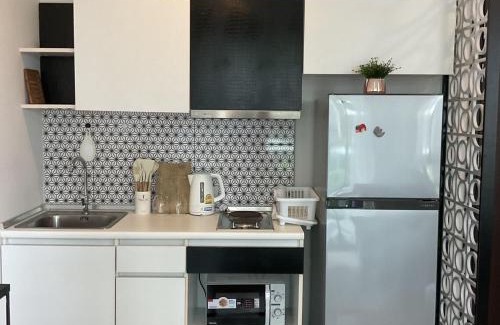 Ban Bo Han Apartamento | Royal Lee Phuket Condominium Airport