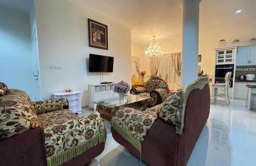 Candikuning Villa | Royal Maharani Bedugul