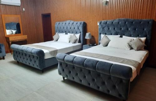 F-8 Sector Casa | Royal Motel Executive