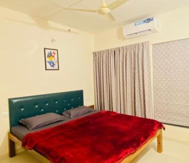 Pune Apartamento | Royal Nest - Viman Nagar -1 km from Airport
