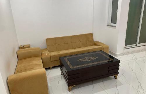 Lahore Apartamento | Royal night hotel