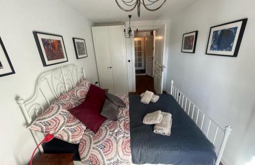 Stare Podgorze Apartamento | Royal Oak - 3BD 2BA apartment with parking and river view