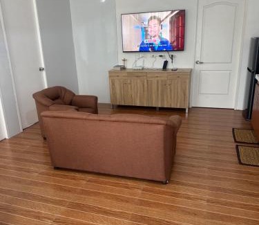 Basak Apartamento | Royal Oceancrest condominium