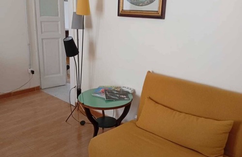 San Ferdinando Apartamento | Royal Palace and Vesuvius before you
