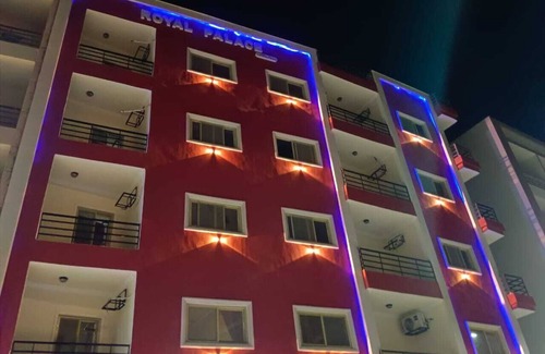 Al Mamsha El Seyahi Apartamento | Royal Palace Home