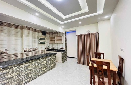 Al Mamsha El Seyahi Apartamento | Royal Palace Home