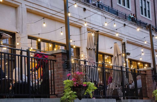 Rochester Hotel | Royal Park Hotel