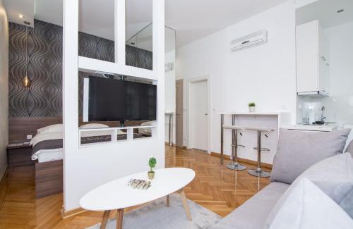 Slavija Apartamento | Royal park