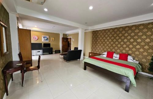 Ramkhamhaeng Hotel | Royal Pimand Hotel