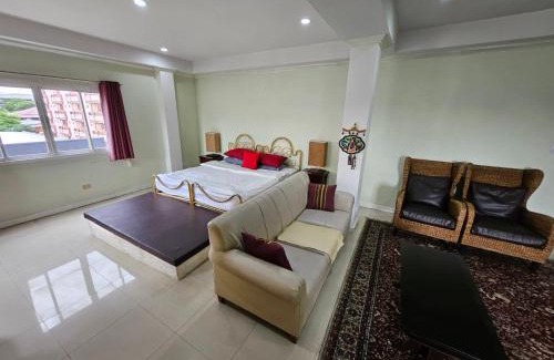 Ramkhamhaeng Hotel | Royal Pimand Hotel