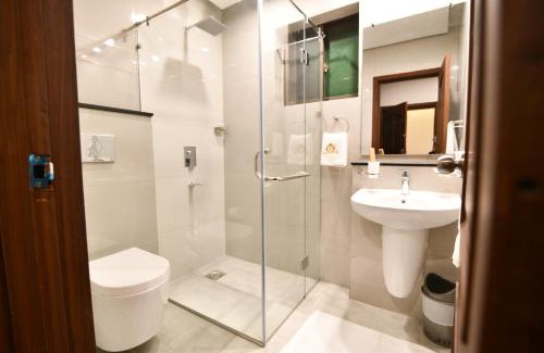 F-6 Sector Casa | Royal Regency Hotel